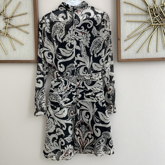 Zara High neck dress. Size: Small - Picture 3 of 4